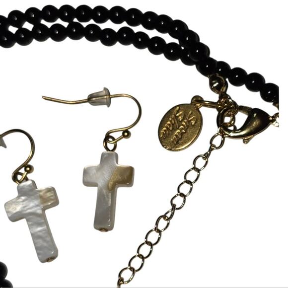 Susan Shaw‎ Alys Black Onyx and Mother of Pearl Cross Necklace and Earrings New! - Picture 5 of 8